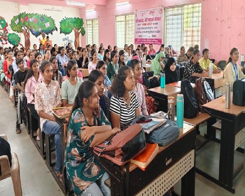 नीमच :