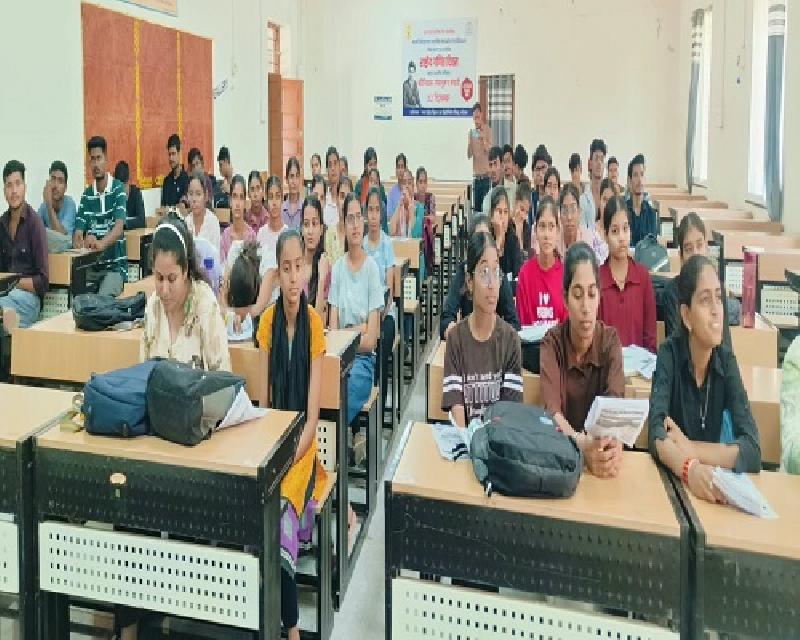 नीमच :